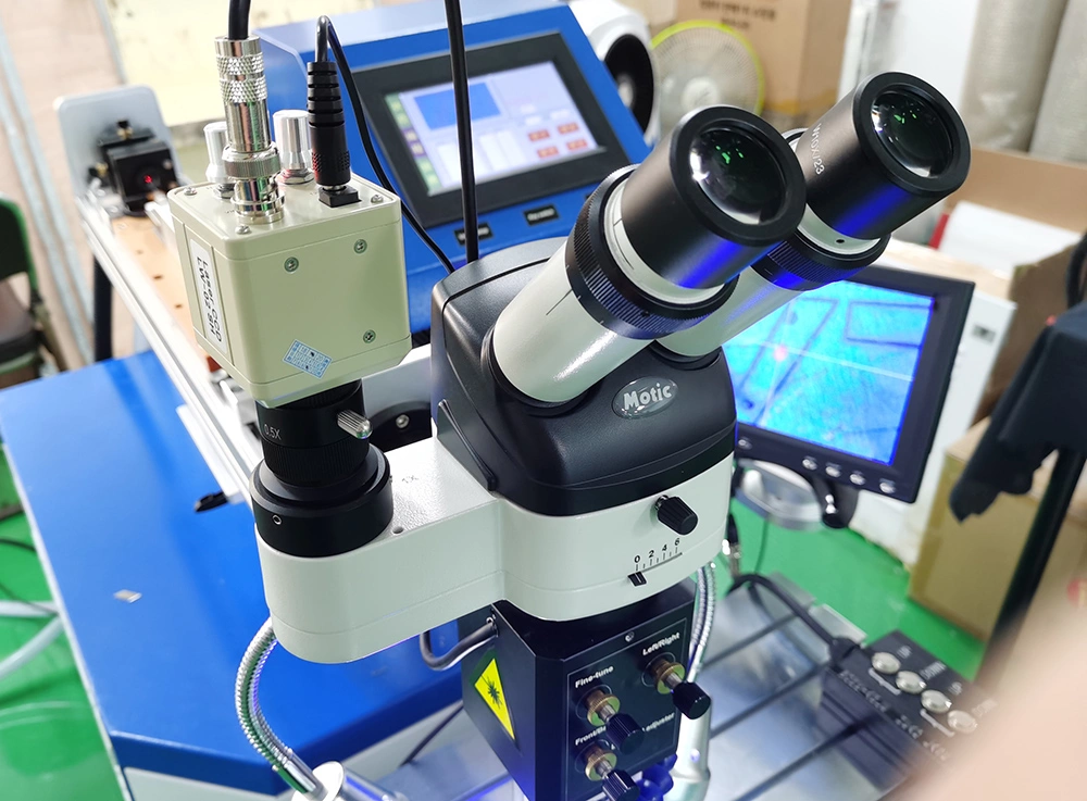 Máquina de soldadura de alta qualidade do laser de YAG para o soldador do reparo do molde do ouro